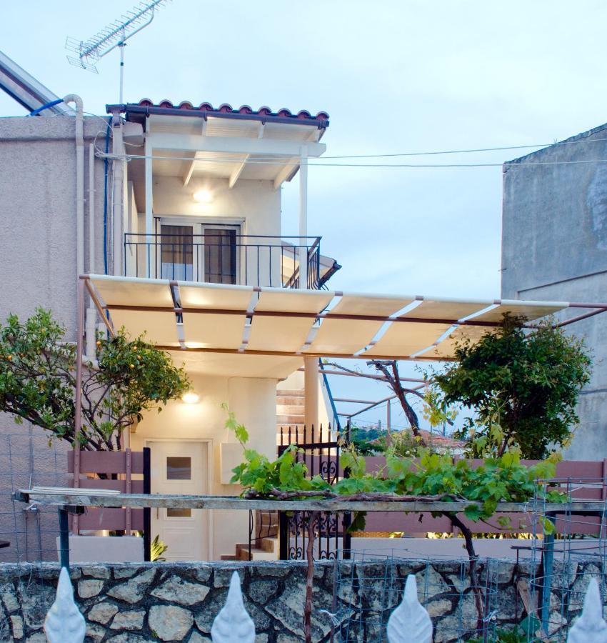 Sia'S Sea House Villa Almirida Dış mekan fotoğraf