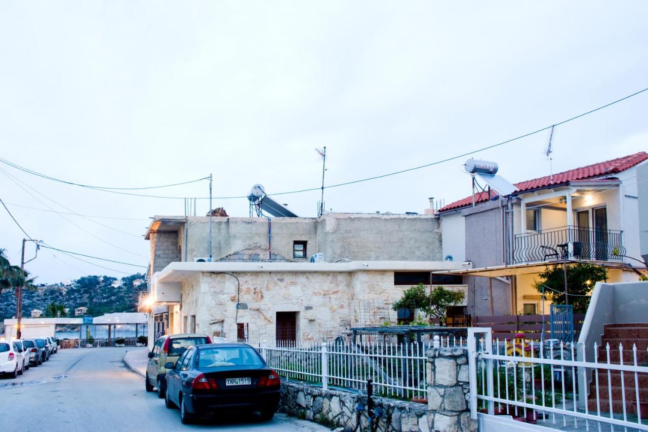 Sia'S Sea House Villa Almirida Dış mekan fotoğraf